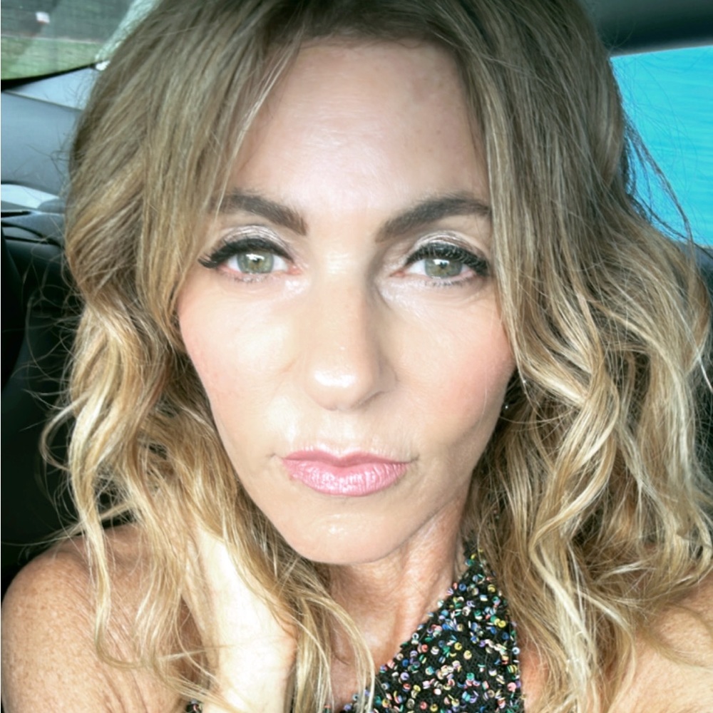 Meet your Posher, Nicolle